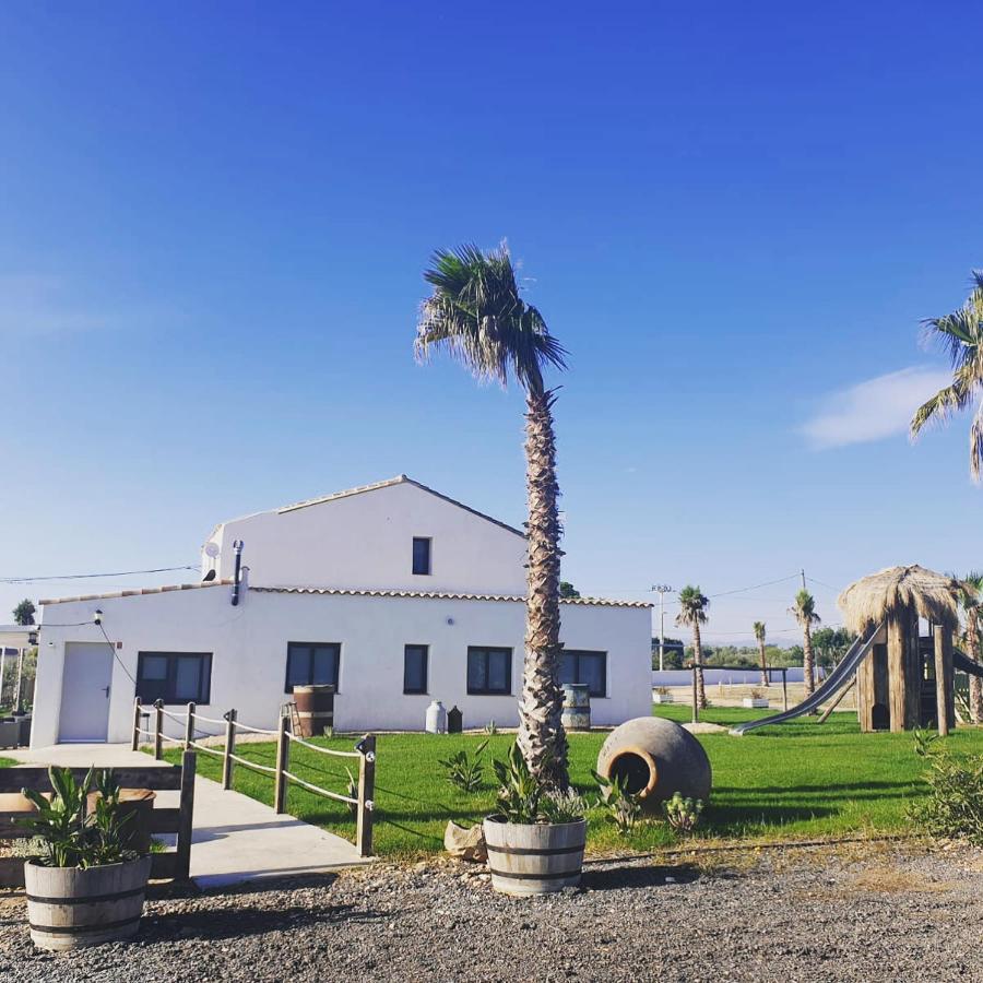 La Finestra Del Delta Pension L'Ampolla Buitenkant foto